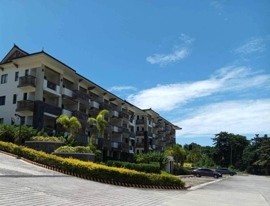 Kembali Condo Resort With Sea View Davao City Eksteriør bilde