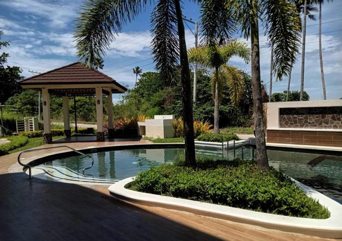 Kembali Condo Resort With Sea View Davao City Eksteriør bilde