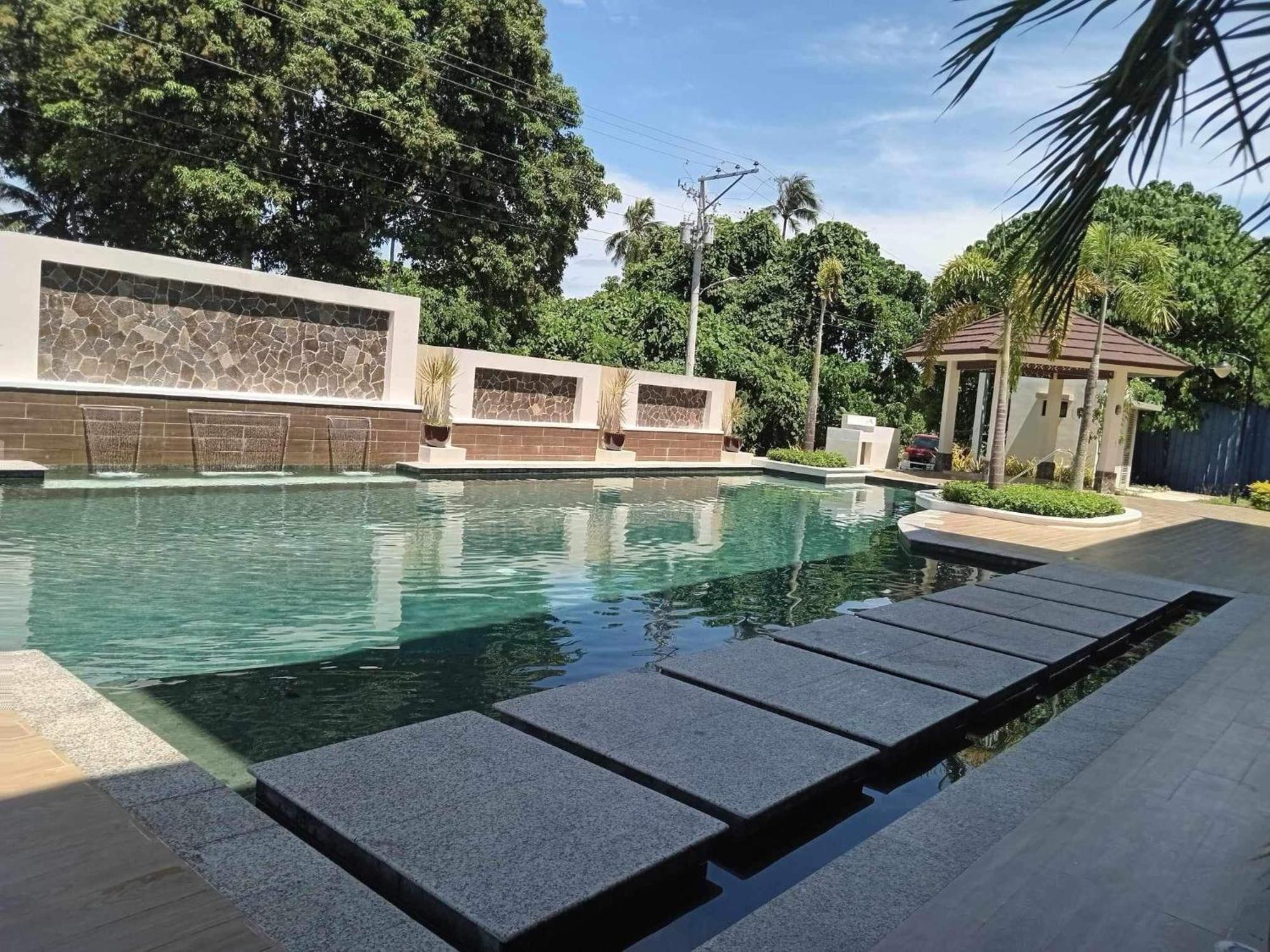 Kembali Condo Resort With Sea View Davao City Eksteriør bilde
